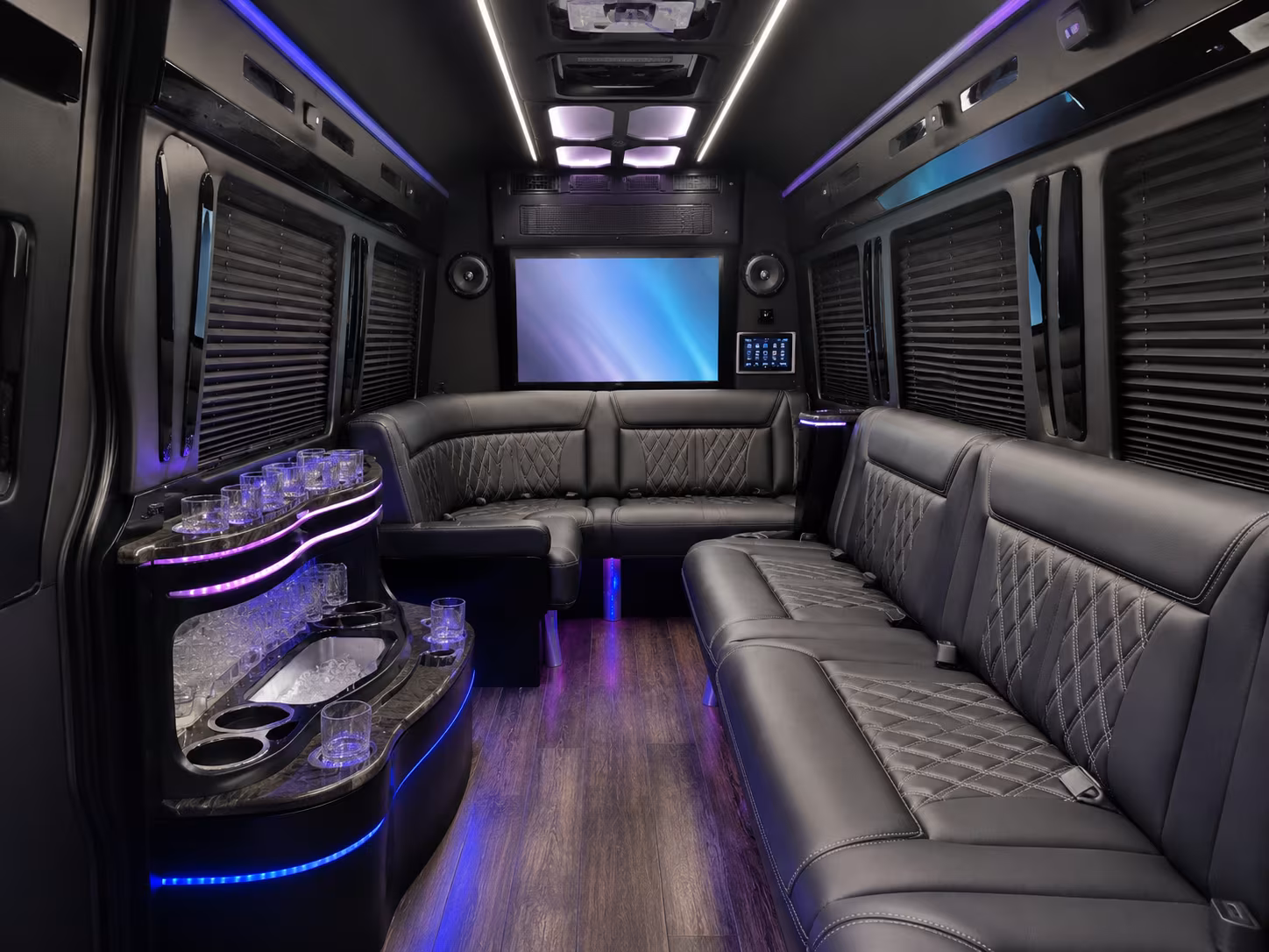 bus rental options for ventura trips