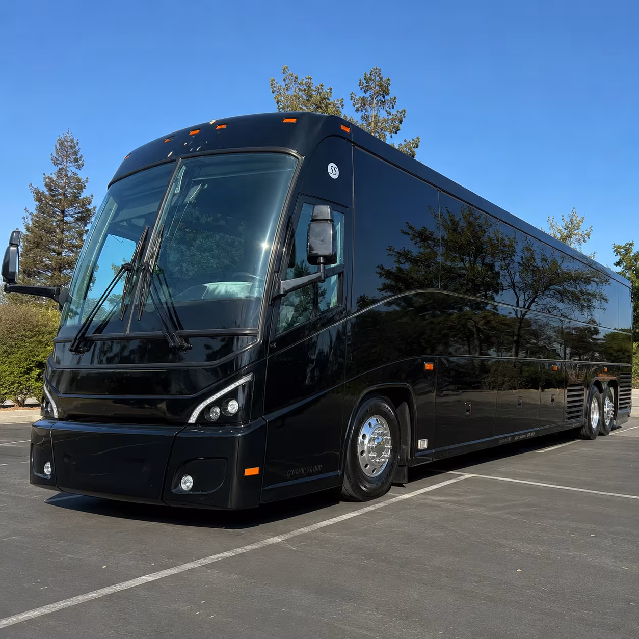 long distance charter buses from ventura to los angeles