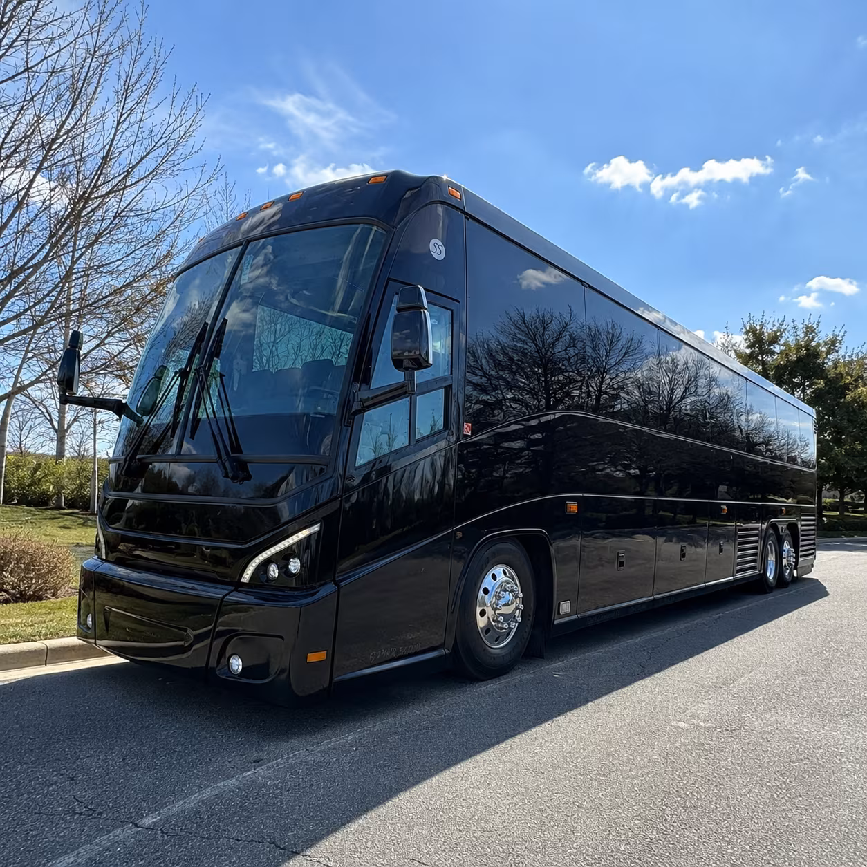shuttle buses for ventura county government agency operations